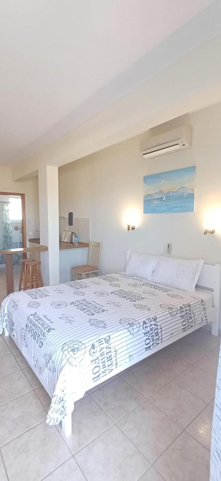 Flora Studios Corfu - Adults Only Benitses  Exterior photo